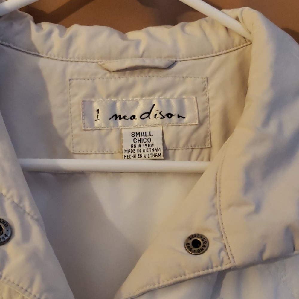 Light jacket👌 - Picture 3 of 6